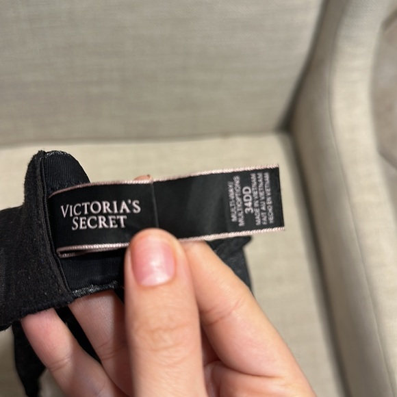 Excellent Condition! Victoria Secret bra sz 34DD - Picture 3 of 3